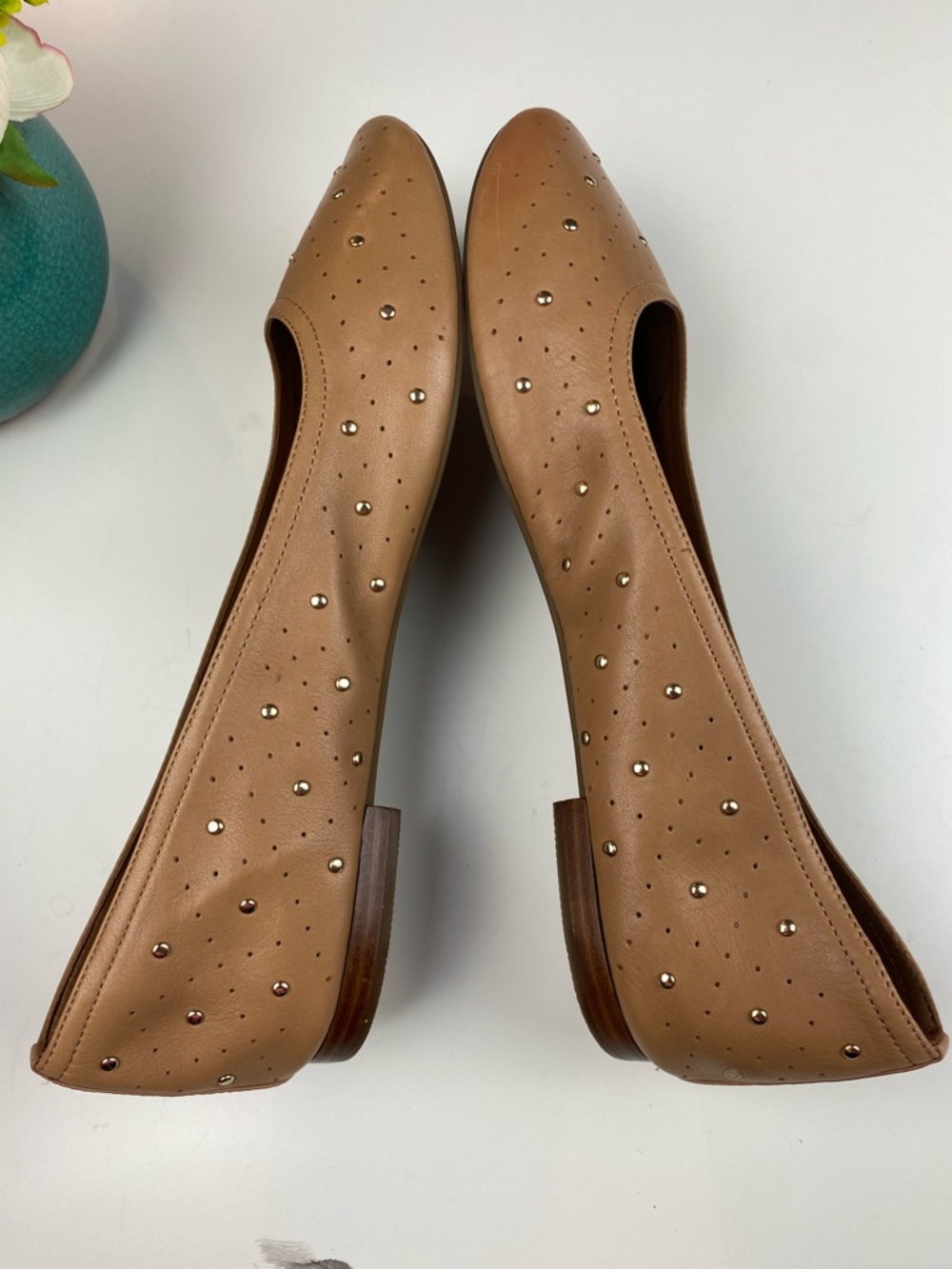 Aerosoles Womens Shelley Tan Leather Perforated Ballet Flats Shoes Sz 9 - Picture 7 of 10